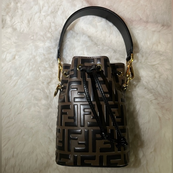 Fendi Mon Tresor bag - Picture 2 of 16